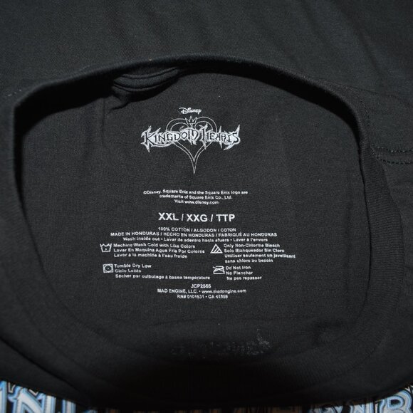 Disney Kingdom Hearts III Men's Sora Mickey Mouse, Goofy, Donald Shirt New 2XL - Picture 3 of 3